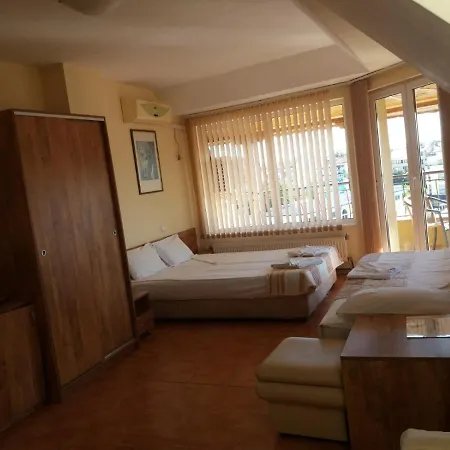 Guest house Yug 2*