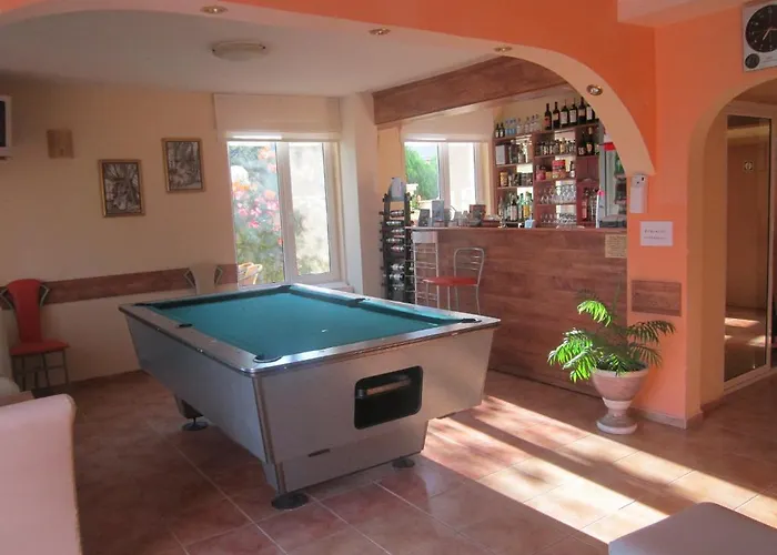 Yug Affittacamere 2*