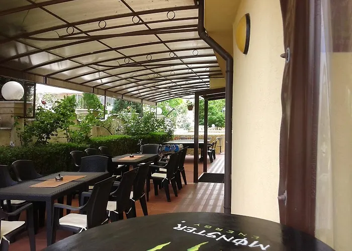 Къща за гости къща за гости юг Приморско