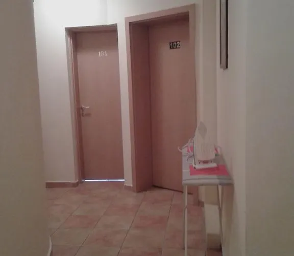 къща за гости юг Къща за гости 2*